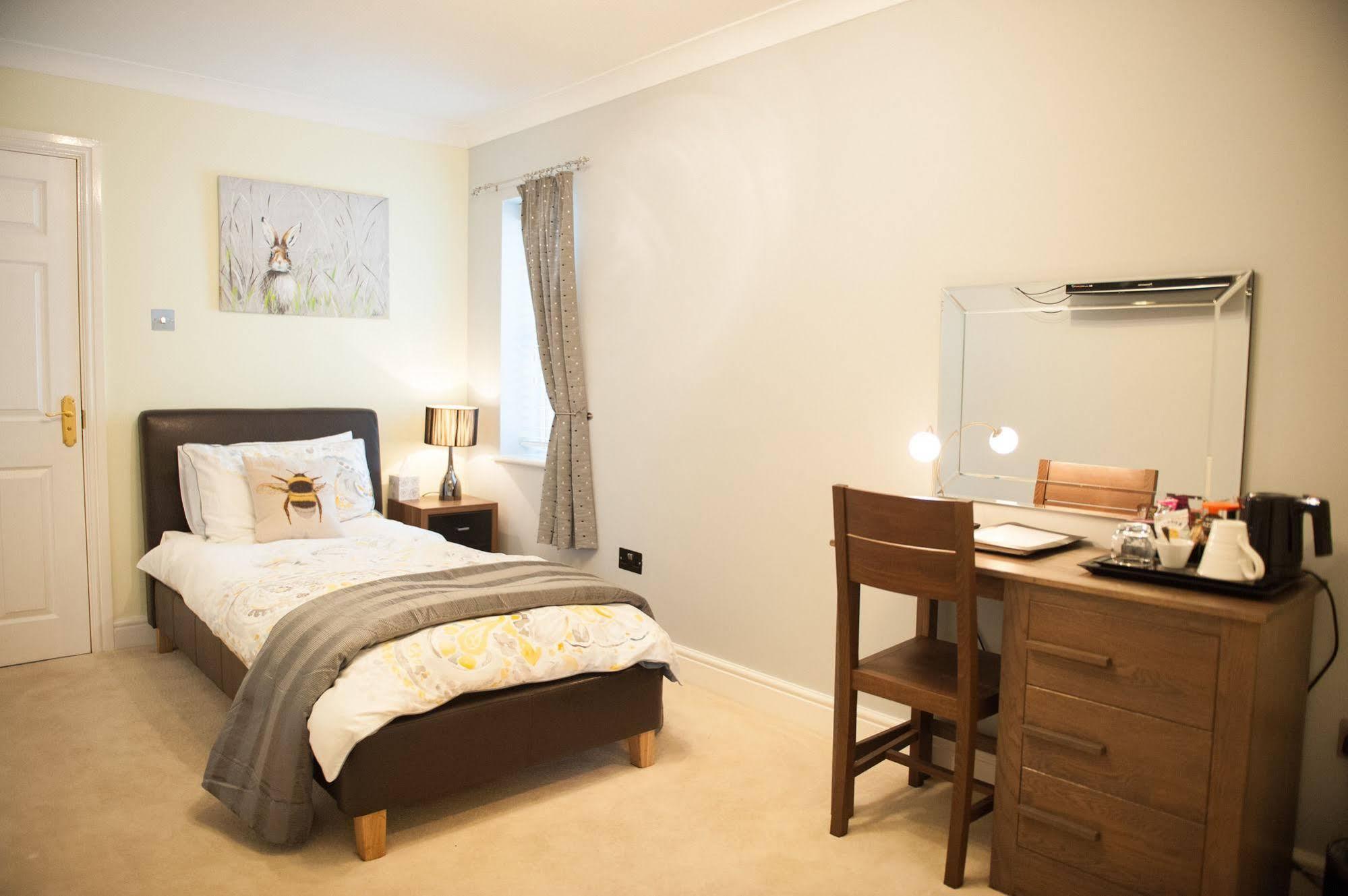 Homelands Apartment Cheltenham Ngoại thất bức ảnh