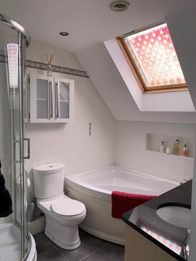 Homelands Apartment Cheltenham Ngoại thất bức ảnh