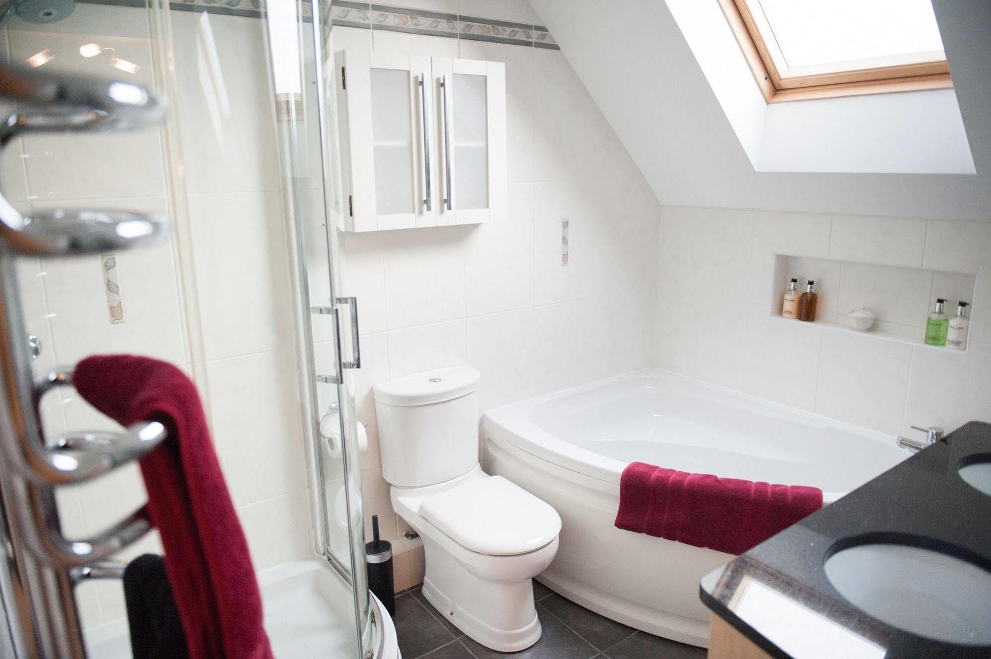 Homelands Apartment Cheltenham Ngoại thất bức ảnh